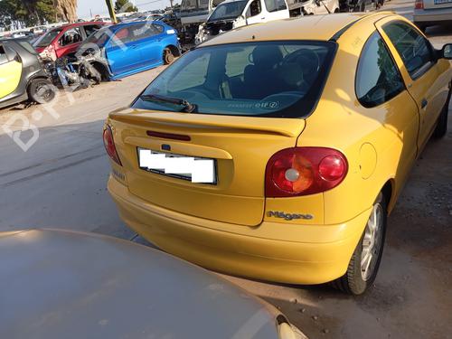 Used Tailgate lock RENAULT MEGANE I Coach (DA0/1_) 1.4 16V (DA0D, DA1H, DA0W, DA10) (95 hp) 24866178