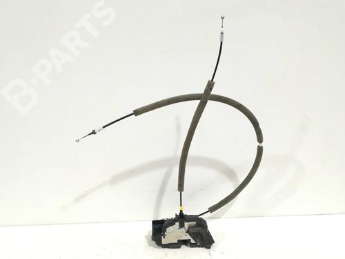 front-right-lock-renault-kadjar-ha_-hl_-16-dci-130-hla4-2015-9361391 main image