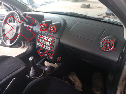 Armaturenbrett für FORD FIESTA V (JH_, JD_) 1.4 16V (80 hp) 25493682