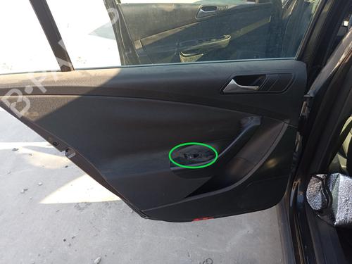 Fensterheberschalter links hinten für VW PASSAT B6 (3C2) 2.0 TDI (110 hp) 24198451