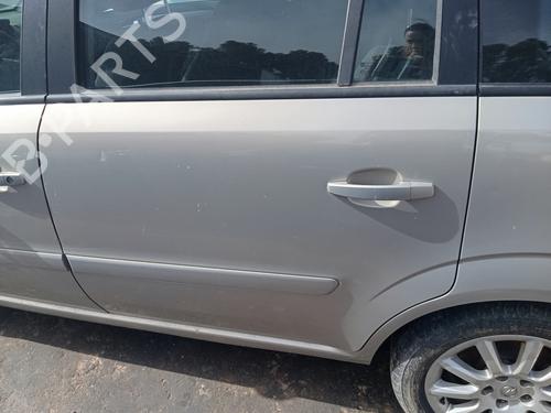 Used Left rear door OPEL ZAFIRA / ZAFIRA FAMILY B (A05) [2005-2019]  24527865