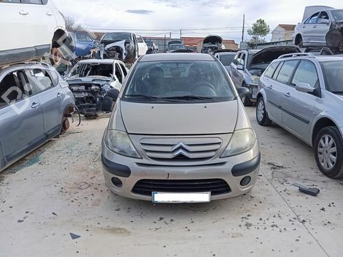 Brugte CITROËN C3 I (FC_, FN_) 1.4 i Bivalent (73 hp) 4445542