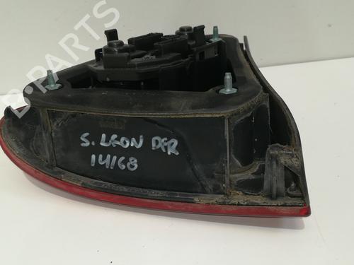 Høyre baklys SEAT LEON (1M1) 1.9 TDI | BP15665389C35