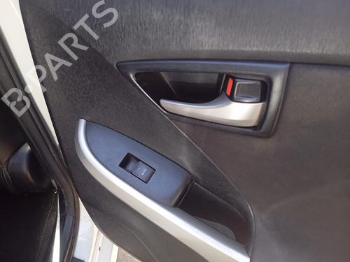 Used Rear right interior door handle TOYOTA PRIUS (_W3_) 1.8 Hybrid (ZVW3_) (99 hp) 25038306