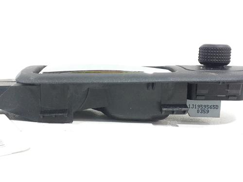 Venstre foran invendig håndtak VW GOLF IV (1J1) 1.8 | BP12343219I13 