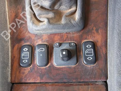 Used Switch MERCEDES-BENZ CLK (C208) CLK 230 Kompressor (208.347) (193 hp) 24452307