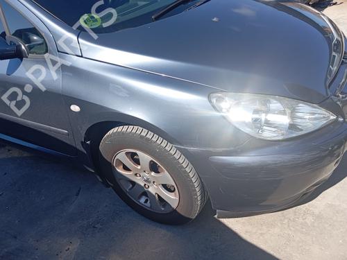 Used Right front fenders PEUGEOT 307 (3A/C) [2000-2012]  25863544