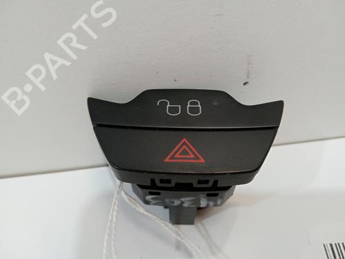Used Warning switch FORD TOURNEO COURIER B460 MPV 1.0 EcoBoost (100 hp) 17393101