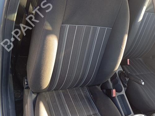 Used Right front seat FORD FOCUS II (DA_, HCP, DP) 1.8 TDCi (115 hp) 23258658