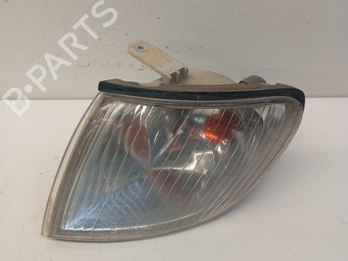 Used Left front indicator HYUNDAI H-1 Van (A1) [1997-2008]  30113186