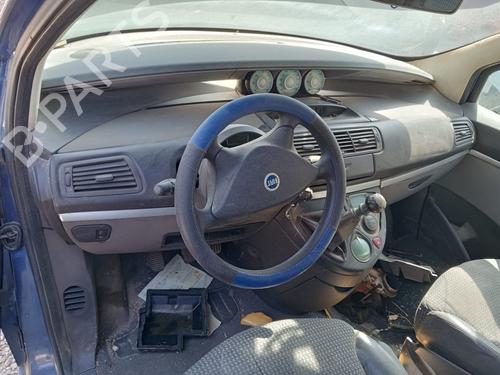 Maniglia interna anteriore sinistra FIAT ULYSSE (179_) 2.0 JTD | BP21568135I13 
