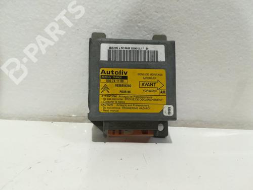 Used ECU airbags ECU airbags CITROËN XM (Y4) 2.0 Turbo (147 hp) 9348616 9348616