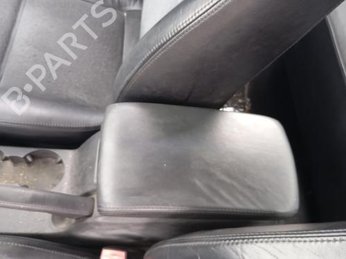 Used Armrest / Center console VW PASSAT B5.5 (3B3) 1.9 TDI (130 hp) 20320372