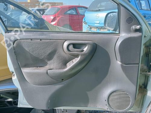 Used Left front window switch OPEL CORSA C (X01) 1.7 DI (F08, F68) (65 hp) 16923701