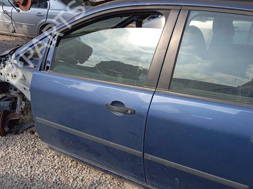 Used Left front door FORD FOCUS C-MAX (DM2) [2003-2007]  16237043