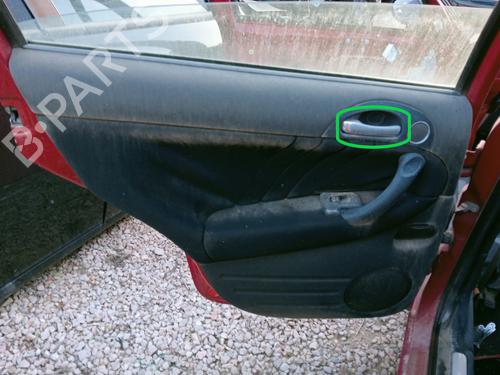Poignée intérieure arrière gauche ALFA ROMEO 147 (937_) 1.6 16V T.SPARK ECO (937.AXA1A, 937.BXA1A) (105 hp) 12282604