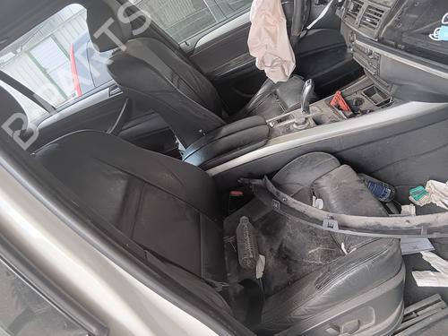 Used Armrest / Center console BMW X5 (E70) 3.0 d (235 hp) 20688577