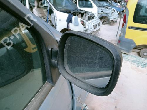 Retrovisor derecho RENAULT SCÉNIC I MPV (JA0/1_, FA0_) 2.0 16V RX4 (139 hp) 24801076