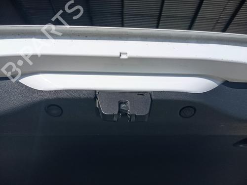 Used Tailgate lock PEUGEOT 5008 (0U_, 0E_) 1.6 HDi (112 hp) 28702938