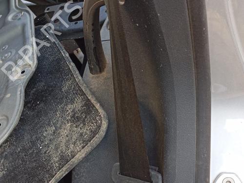 Used Rear left seatbelt VW TOURAN (1T1, 1T2) [2003-2011]  12294737