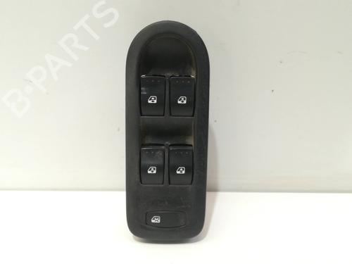 Interrupteur de vitre avant gauche RENAULT MEGANE II Saloon (LM0/1_) [2003-2025]  17083919