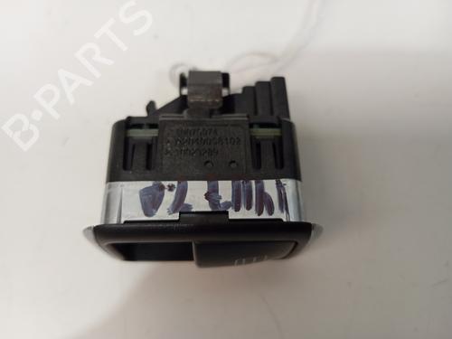 Right rear window switch MERCEDES-BENZ GLA-CLASS (X156) GLA 200 CDI / d (156.908) | BP21131755I28 
