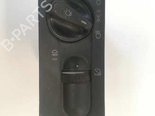 Used Headlight switch VW GOLF III (1H1) [1989-1998]  9353624