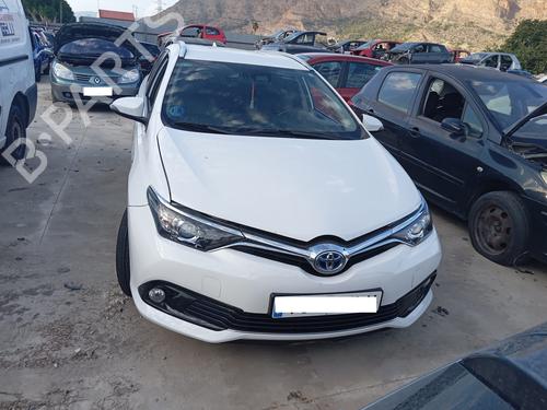 Used Parts TOYOTA AURIS Estate (_E18_) 1.8 Hybrid (ZWE186_, ZWE186R, ZWE186H) 4338695