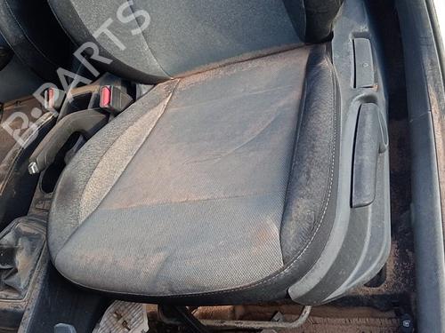 Left front seat HYUNDAI i20 II (GB, IB) 1.2 | BP29464135C15 