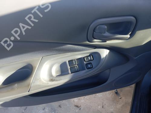 Used Front left interior door handle NISSAN ALMERA II Hatchback (N16) [2000-2025]  23572291
