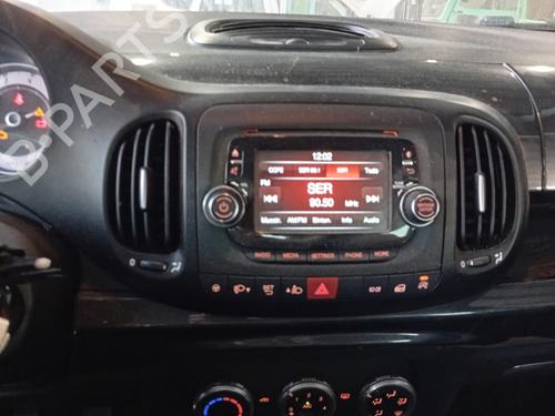 Used Display monitor FIAT 500L (351_, 352_) 1.3 D Multijet (199.LYM11, 199.LYM1A) (95 hp) 21190693
