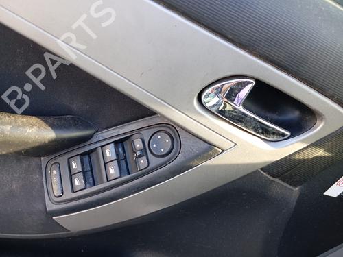 Used Front left interior door handle CITROËN C4 Grand Picasso I (UA_) 1.6 HDi 110 (112 hp) 22216898