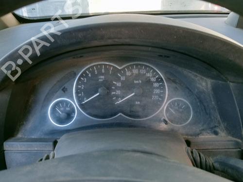 Used Instrument cluster OPEL MERIVA A MPV (X03) 1.8 (E75) (125 hp) 25030836