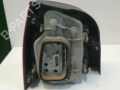 Right taillight VW POLO IV (9N_, 9A_) 1.4 16V | BP20338465C35