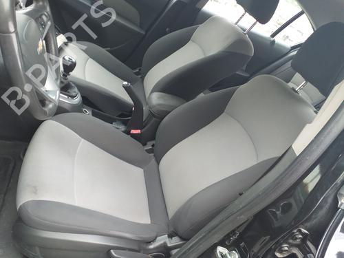 Used Left front seat CHEVROLET CRUZE (J300) 1.6 (124 hp) 16569573