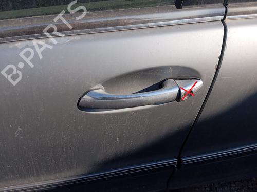 Used Front left exterior door handle MERCEDES-BENZ C-CLASS (W203) [2000-2007]  28951570