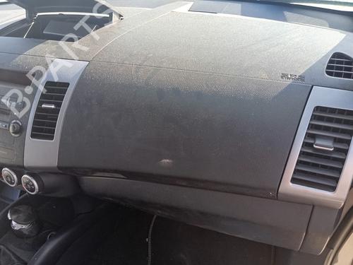 Used Glove box PEUGEOT 4007 (VU_, VV_) 2.2 HDi (156 hp) 28598660