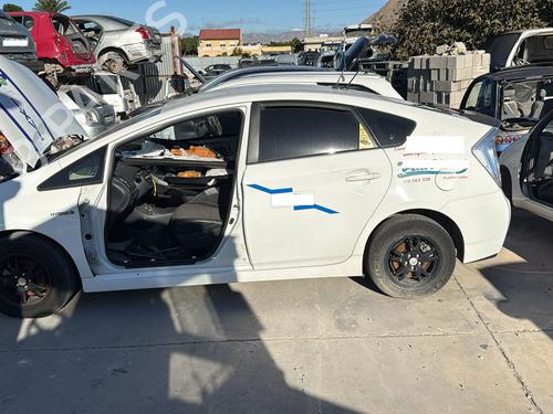 Left front fenders TOYOTA PRIUS (_W3_) 1.8 Hybrid (ZVW3_) | BP25038266C41 