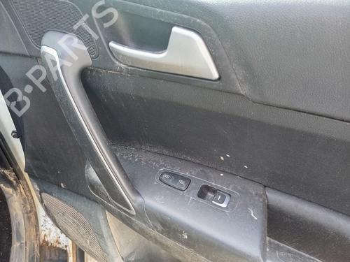 Used Front right interior door handle KIA SPORTAGE IV (QL, QLE) 1.7 CRDi (116 hp) 25122112