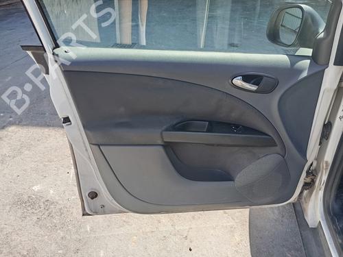 Used Left front window switch SEAT ALTEA XL (5P5, 5P8) [2006-2015]  19422142