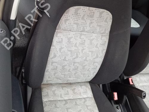 Used Right front seat SKODA FABIA I Combi (6Y5) 1.4 TDI (75 hp) 28478198