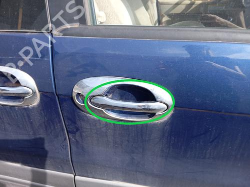 Used Front right exterior door handle KIA CARNIVAL II (GQ) [1999-2007]  26942736