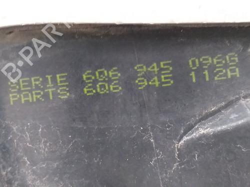 Right taillight VW POLO IV (9N_, 9A_) 1.2 12V | BP10214916C35