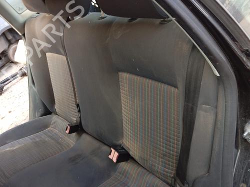 Sæde Bagtil VW POLO (9N_, 9A_) 1.4 TDI (70 hp) 16235826