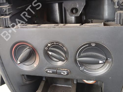 Used Climate control SEAT LEON (1M1) 1.9 TDI (110 hp) 16236601