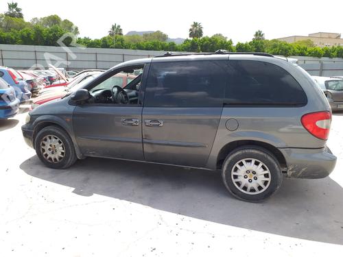 Used Rear left exterior door handle CHRYSLER VOYAGER IV (RG, RS) 2.5 CRD (141 hp) 20487830