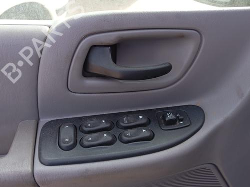 Used Front left interior door handle FORD USA WINDSTAR (A3) [1995-2004]  17666562