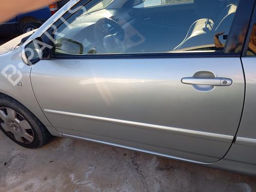 Used Front left exterior door handle TOYOTA COROLLA (_E12_) 1.4 VVT-i (ZZE120_, ZZE120R) (97 hp) 22568234