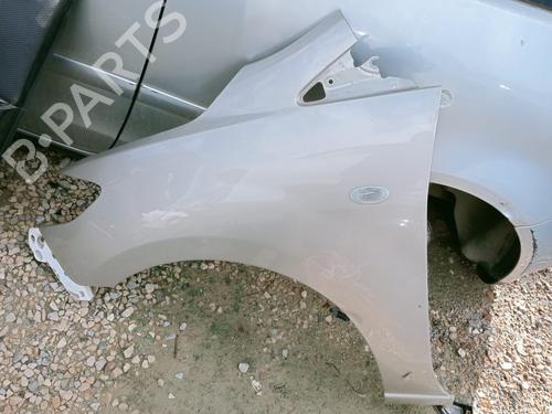 Used Left front fenders MAZDA 5 (CR) 2.0 CD (CR19) (110 hp) 12291892