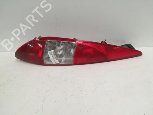 Used Left taillight FORD MONDEO III Turnier (BWY) 2.0 TDCi (130 hp) 9356591